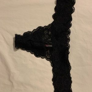 Victoria’s Secret Thong🍁